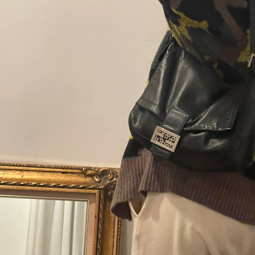 Fendi leather handbag - Picture 6 of 7